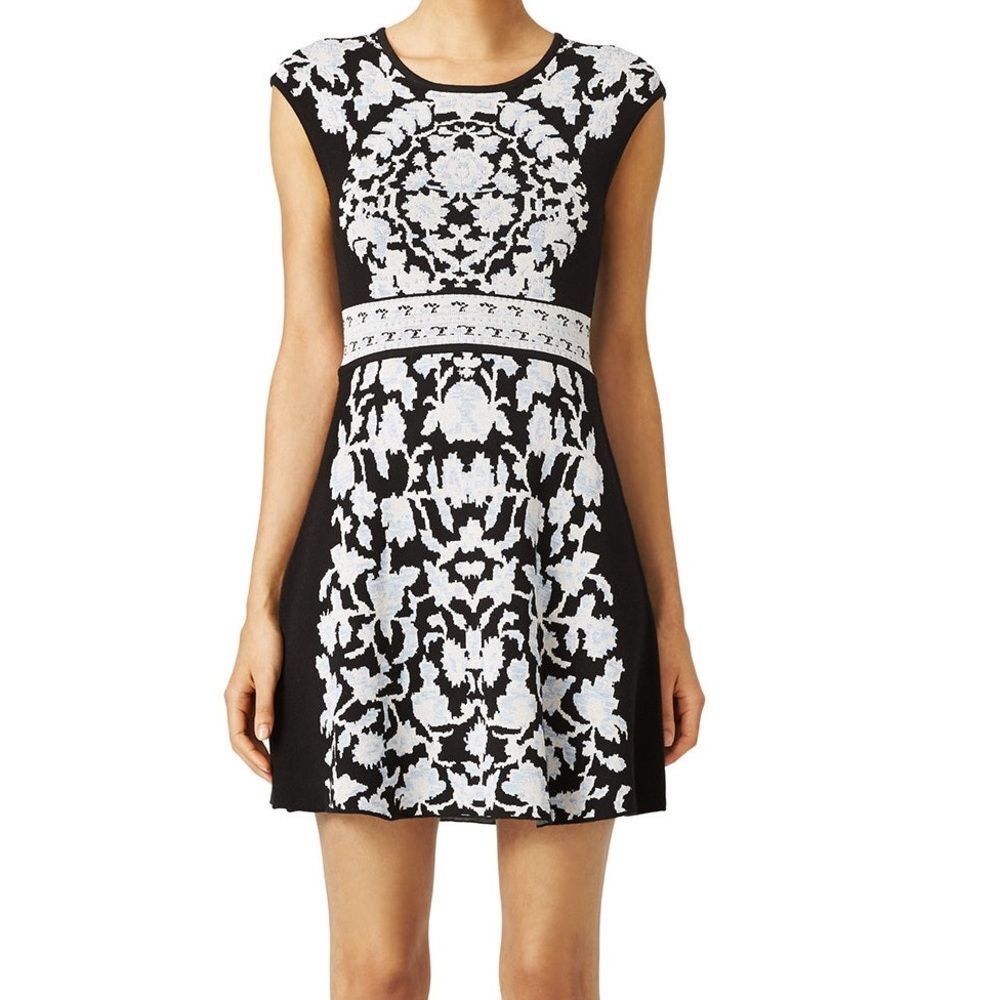 Nanette Lepore Lost in the Garden Black White Floral Pattern Knit Dress, Size XS
